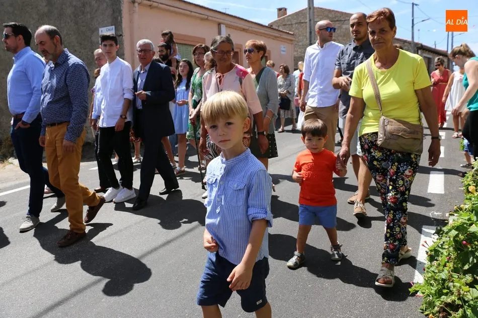 La Zarza de Pumareda arropa a San Lorenzo con los bailes de La Zarzalera  