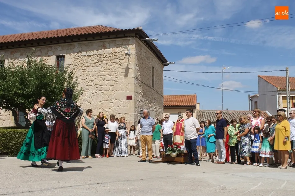 Foto 2 - Bailes y sones tradicionales en Roll&aacute;n para honrar al patr&oacute;n en el D&iacute;a de San Lorenzo&nbsp;