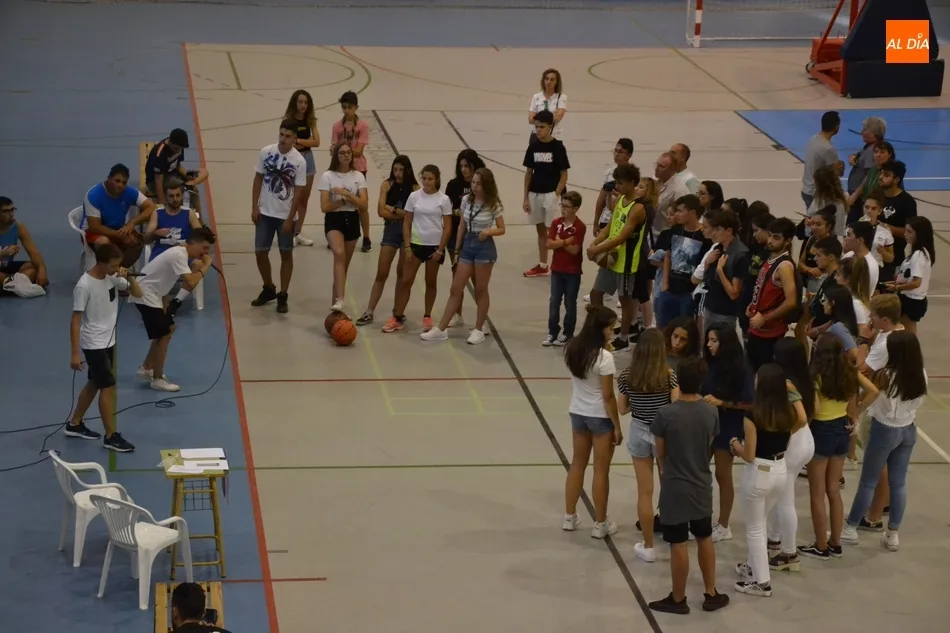Hijos del Verso animan con sus rimas la jornada de sábado del Torneo 3x3 de Basket  