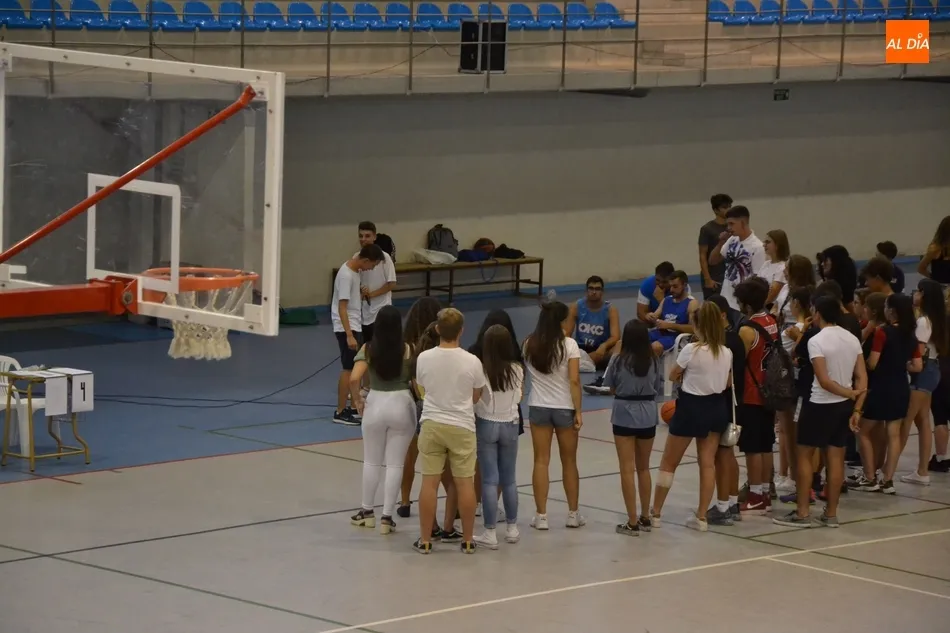 Foto 11 - Hijos del Verso animan con sus rimas la jornada de s&aacute;bado del Torneo 3x3 de Basket  