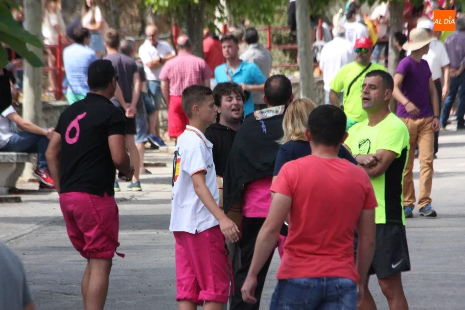 Foto 5 - Supers&oacute;nico encierro de los Hnos. S&aacute;nchez Oviedo en Saucelle para despedir las fiestas  