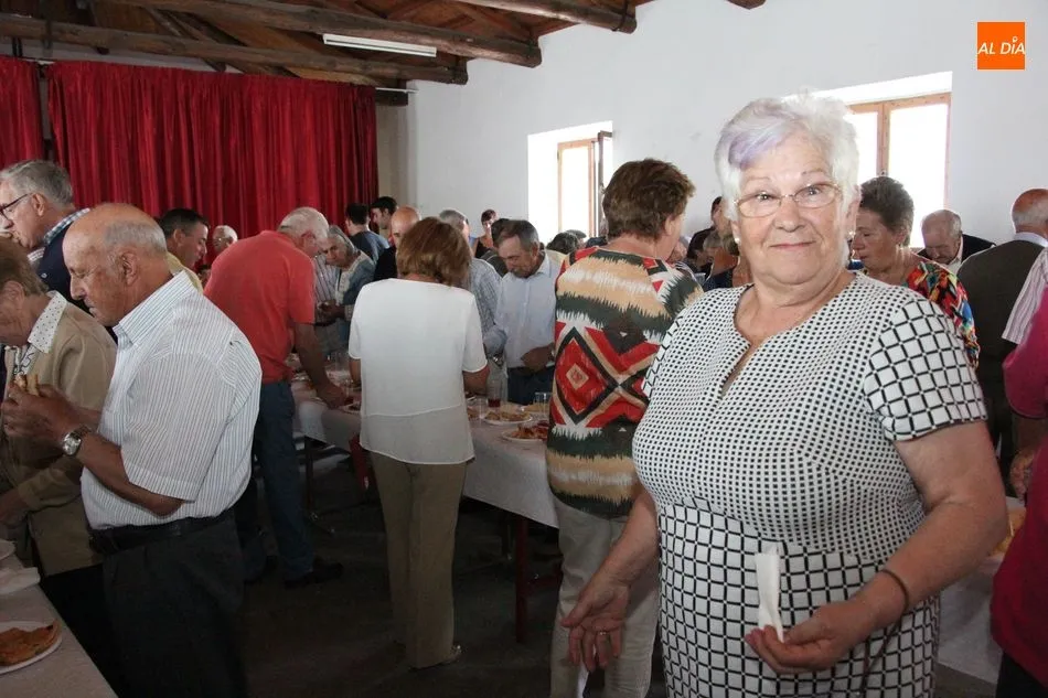 Foto 11 - Peralejos de Abajo pone fin a sus fiestas de verano con el homenaje a los mayores  