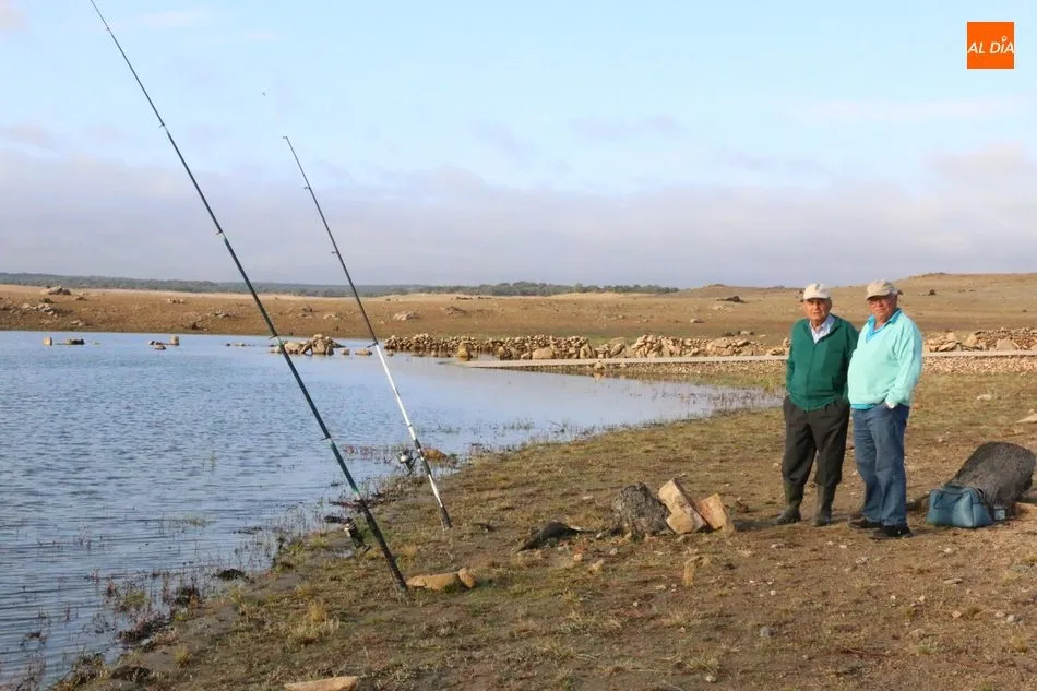 Foto 8 - Buen ambiente en el X Encuentro de Pesca San Roque en Villarino  