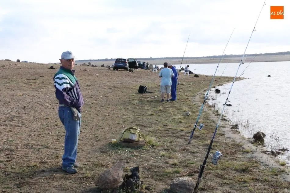 Foto 5 - Buen ambiente en el X Encuentro de Pesca San Roque en Villarino  