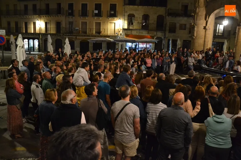 Foto 5 - La Ruta de los Malditos vive otra multitudinaria velada  