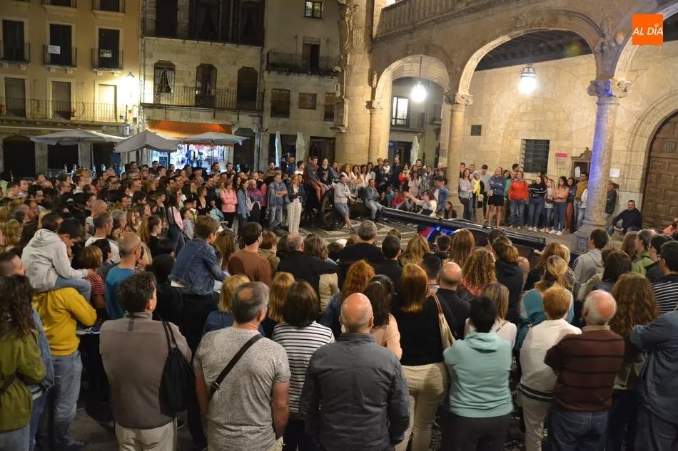 La Ruta de los Malditos vive otra multitudinaria velada  