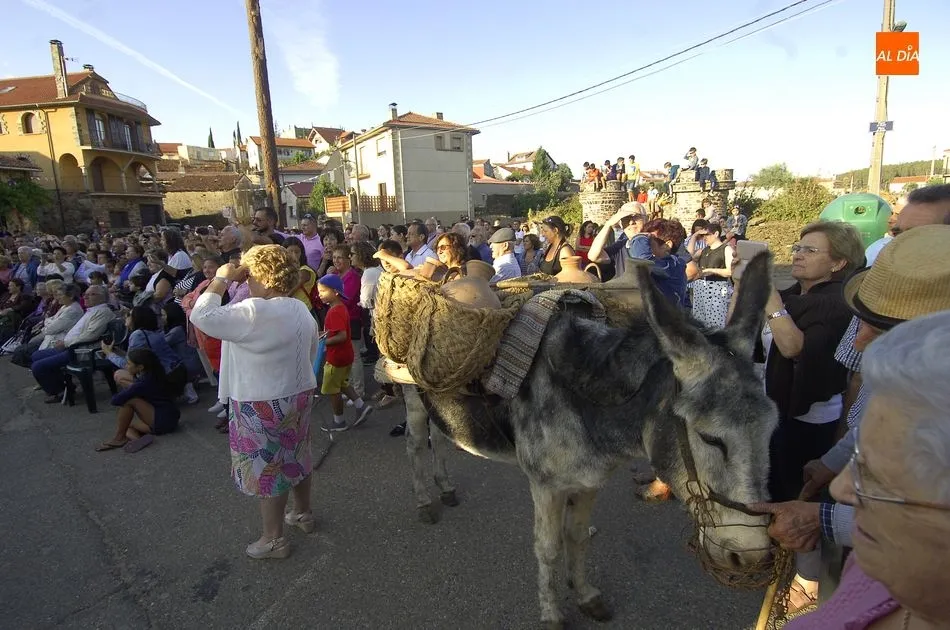 Foto 11 - Robleda pone las tradiciones en primer plano con el &lsquo;Encuentru Robreanu&rsquo;  