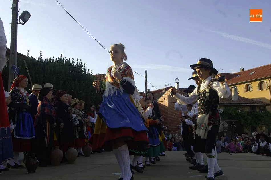 Foto 10 - Robleda pone las tradiciones en primer plano con el &lsquo;Encuentru Robreanu&rsquo;  