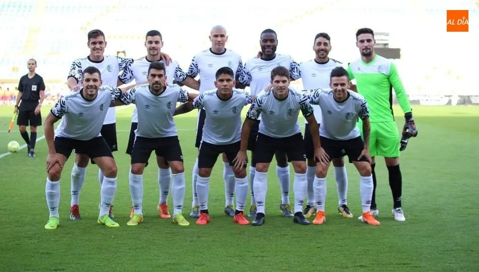 Once del Salamanca UDS en su último amistoso, el pasado sábado ante el Badajoz. Foto de Víctor Sánchez