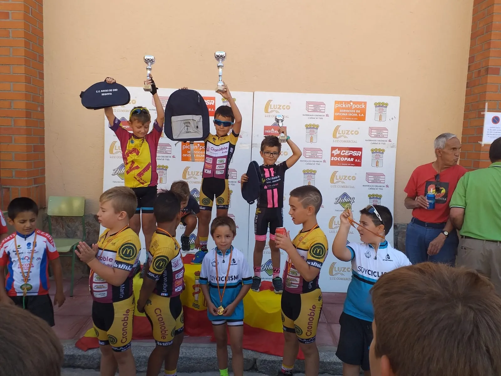 Foto 2 - Dos triunfos para el Caja Rural de Salamanca Promesal en la Copa de Escuelas de Pista