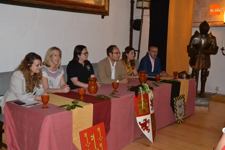Desvelado el cartel promocional de la Feria Medieval, que estrena convenio de organización  