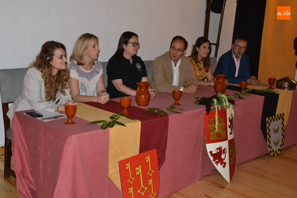 Foto 6 - Desvelado el cartel promocional de la Feria Medieval, que estrena convenio de organizaci&oacute;n  