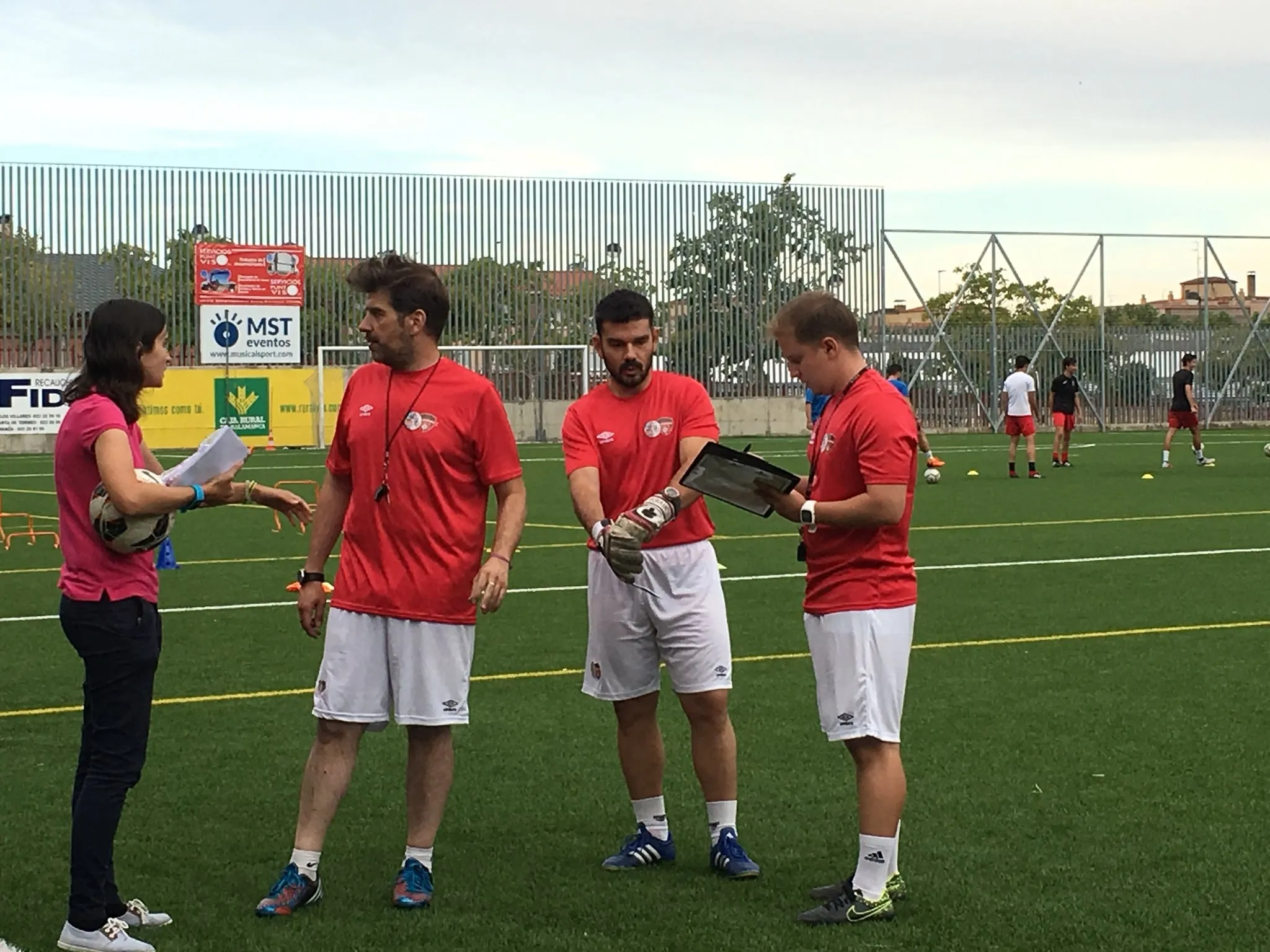 Foto 3 - El Salamanca UDS Femenino arranca su pretemporada