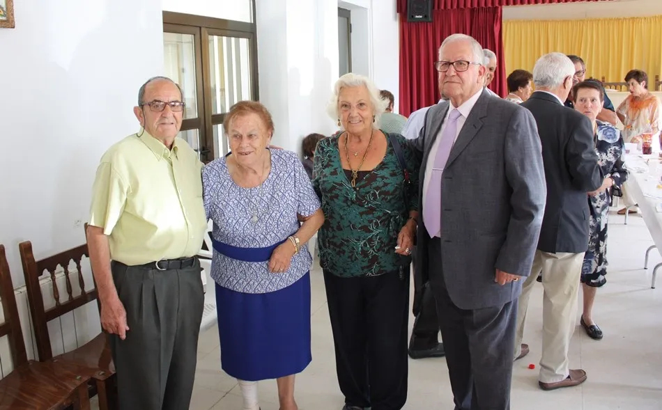Los mayores de Martín de Yeltes disfrutan de un día de fiesta  