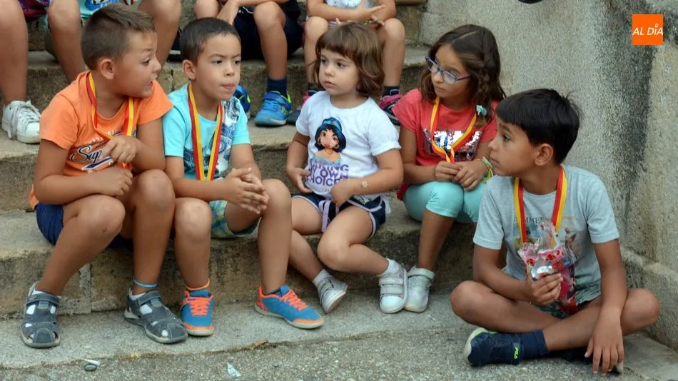Foto 2 - Animada y concurrida Marat&oacute;n Popular de las Fiestas de La Fregeneda
