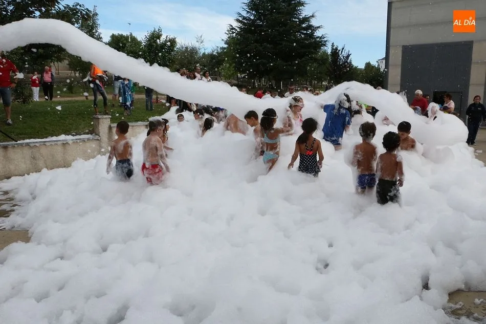 Foto 3 - Los m&aacute;s peque&ntilde;os disfrutan del verano en Linares de Riofr&iacute;o