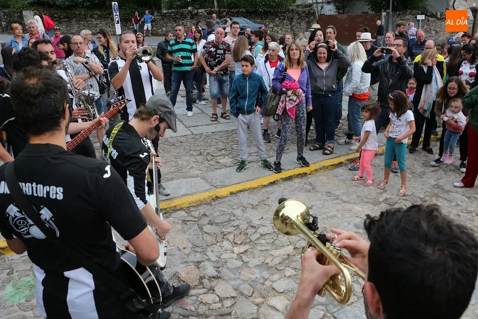 Foto 3 - Lokomotores anima la semana en La Alberca