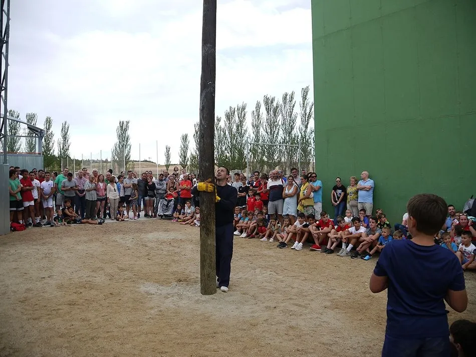 Foto 6 - Carbajosa inicia las fiestas de San Roque con divertidas actividades para todas las edades&nbsp;