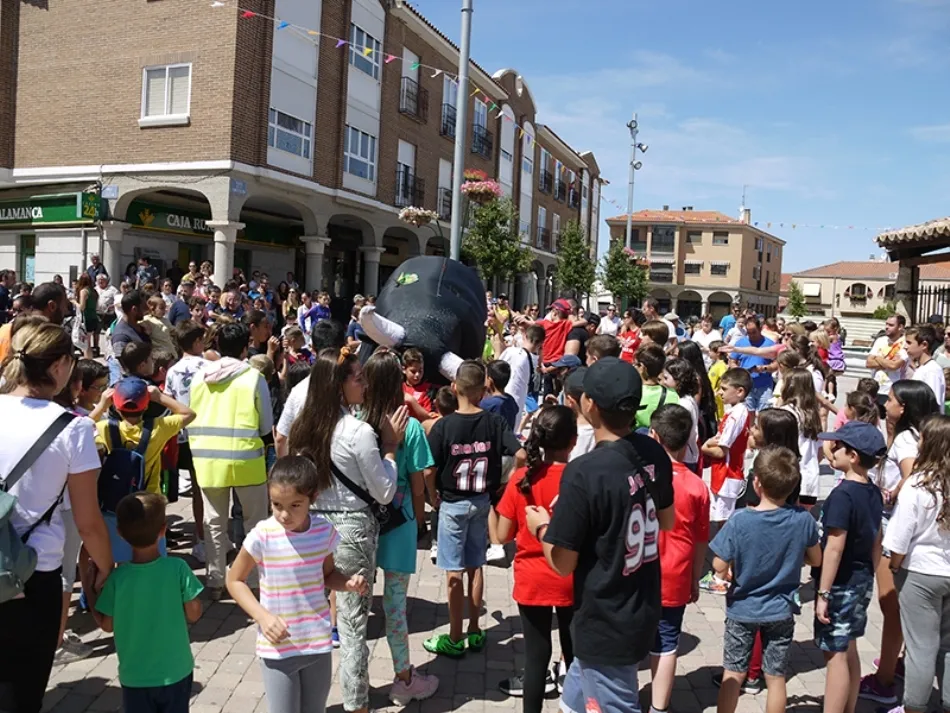 Foto 4 - Los m&aacute;s peque&ntilde;os aprovechan al m&aacute;ximo las propuestas festivas de Carbajosa
