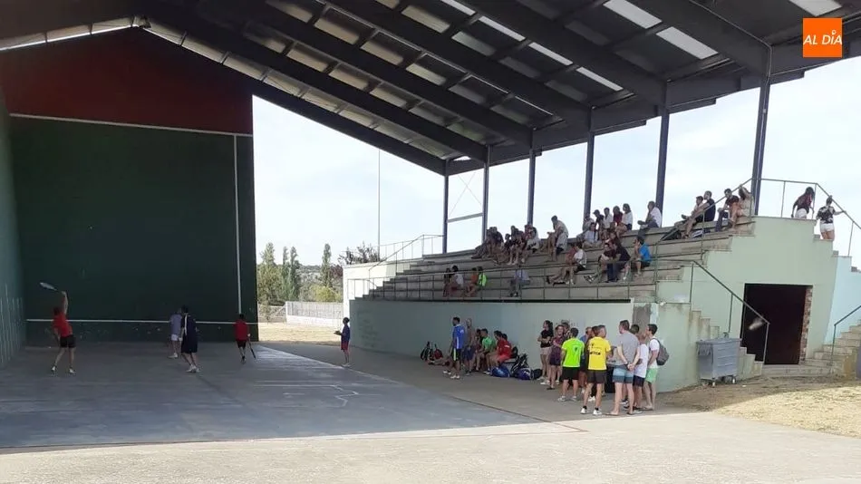 Éxito de participación en el Campeonato de Frontenis celebrado el pasado fin de semana en Ledesma