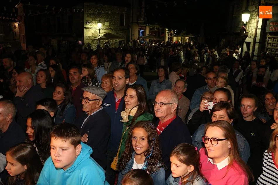 Foto 5 - Los m&aacute;s peque&ntilde;os de Linares de Riofr&iacute;o celebran el nuevo Peque Show