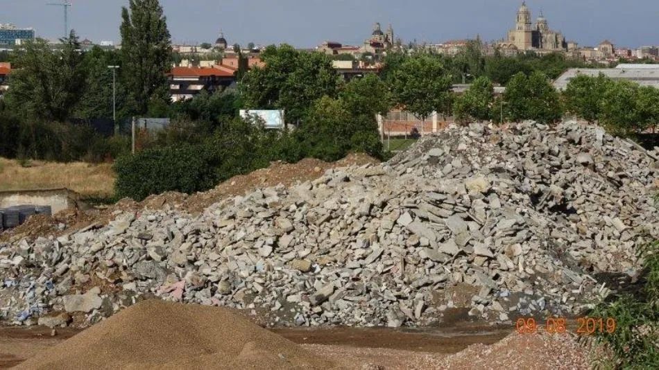 Foto 9 - El Comit&eacute; Antinuclear y Ecologista de Salamanca cuestiona la reurbanizaci&oacute;n de Tejares