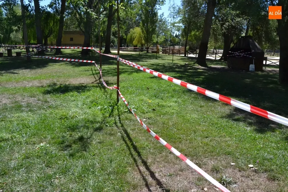 Foto 10 - El entorno del Pic&oacute;n se prepara para los fuegos artificiales con m&aacute;s restricciones de lo habitual ...