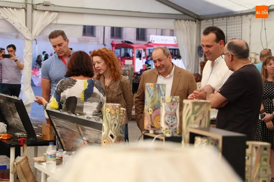 Foto 9 - Inaugurada la XXXI Feria del Barro de Salamanca, un escaparate de lujo para la alfarer&iacute;a popular