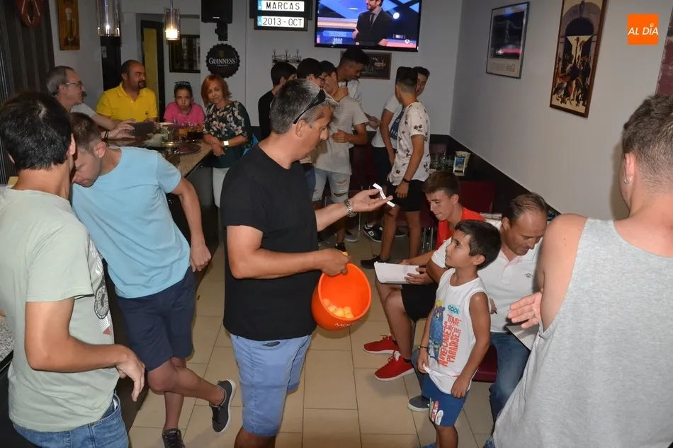 Foto 2 - Sorteados los grupos del VI Torneo 24 Horas Dar&iacute;o Toribio, que este a&ntilde;o re&uacute;ne a 12 equipos  