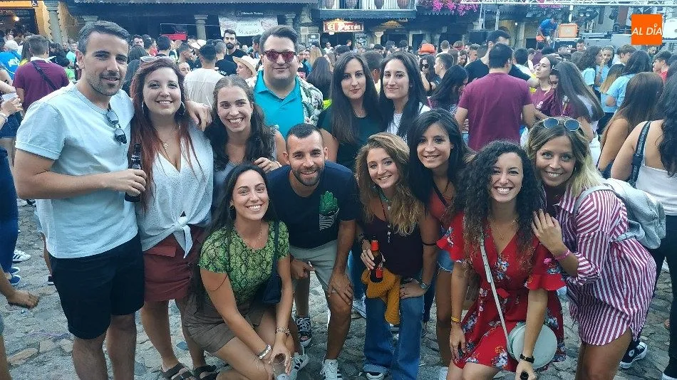 Foto 2 - La Alberca se sumerge en sus fiestas con el preg&oacute;n de Jos&eacute; Luis Puerto