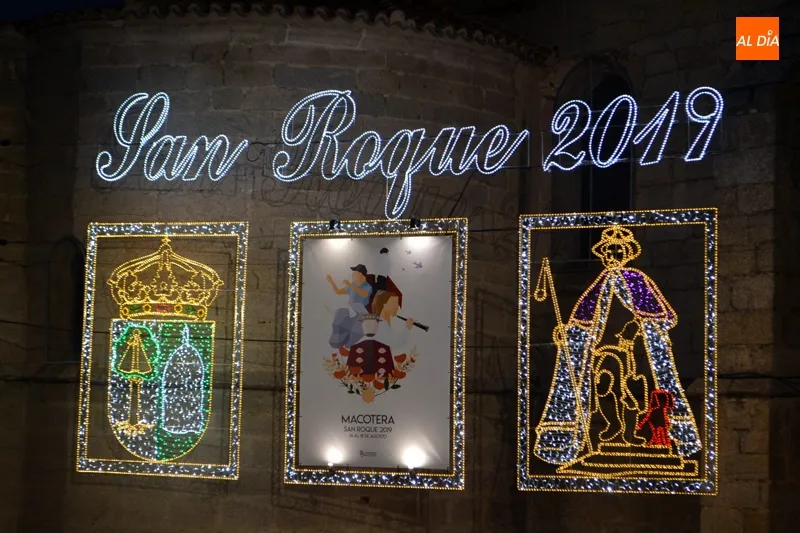Foto 6 - Explosi&oacute;n de alegr&iacute;a y color para dar la bienvenida a las fiestas de San Roque en Macotera