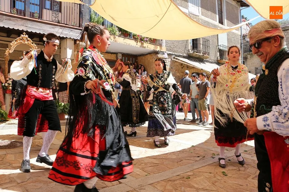 Foto 11 - Sequeros celebra el D&iacute;a Grande en honor a la Virgen del Robledo