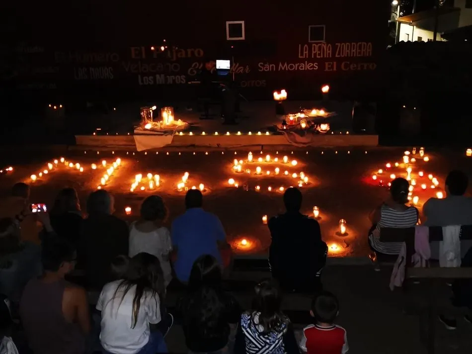 Foto 8 - El joven pianista Hugo Curto ameniza la primera Noche de Velas de Monterrubio de la Sierra