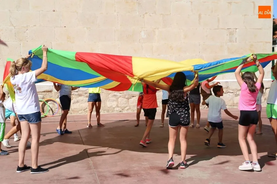Foto 4 - Los m&aacute;s peque&ntilde;os de Valdelosa disfrutan de una divertida tarde de juegos    &nbsp;  