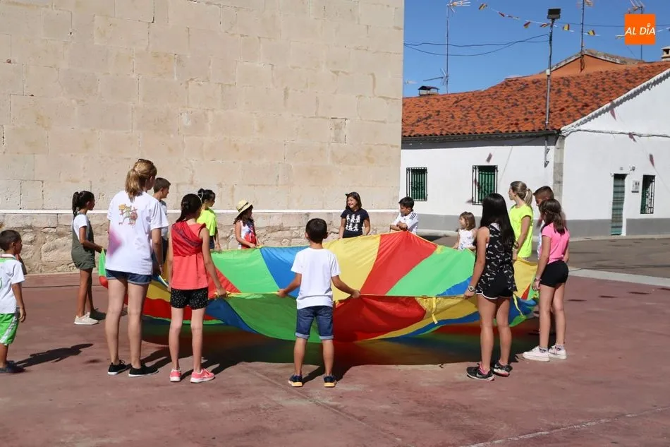Foto 6 - Los m&aacute;s peque&ntilde;os de Valdelosa disfrutan de una divertida tarde de juegos    &nbsp;  