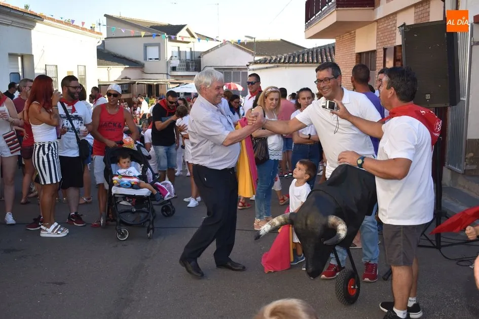 Foto 7 - Valdecarros se viste de San Ferm&iacute;n en las fiestas de San Roque