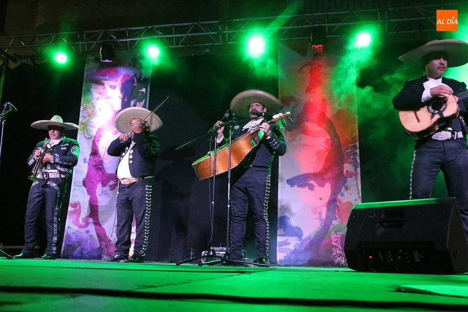 Ángel y sus Mariachis cierran el día de la patrona en Guijuelo
