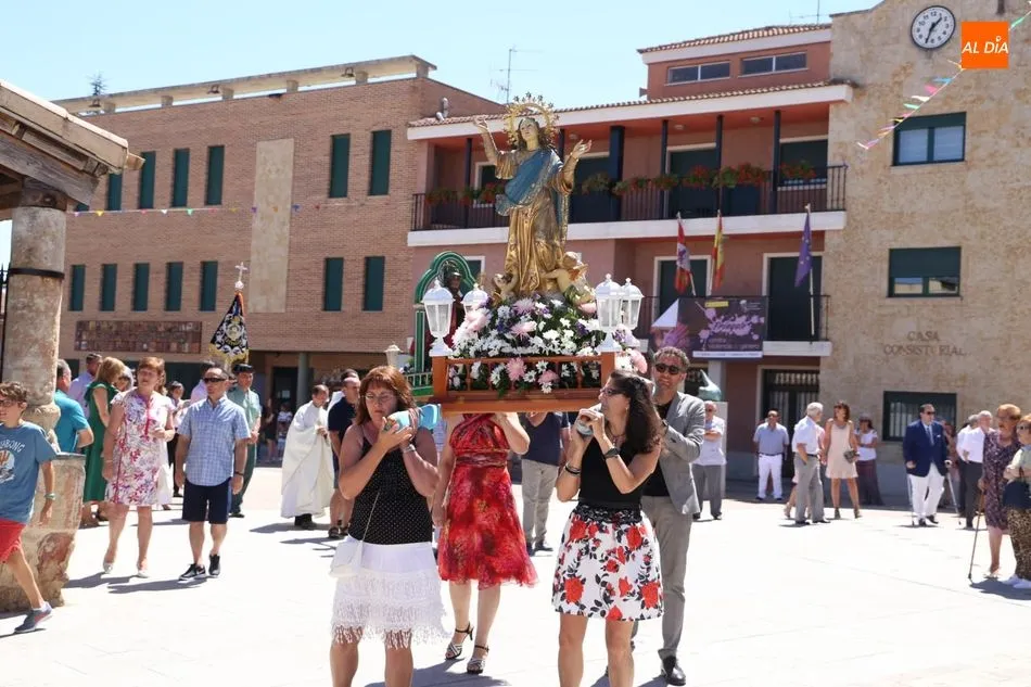 Foto 2 - Carbajosa de la Sagrada rinde honores a San Roque en el d&iacute;a grande de sus fiestas