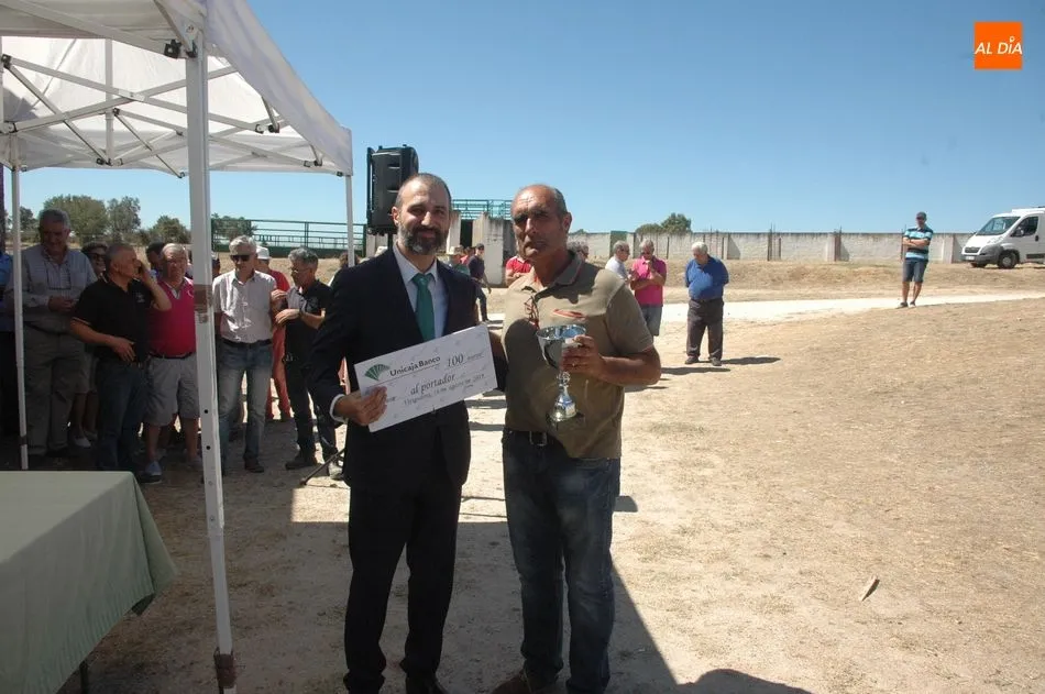 Foto 5 - La feria y concurso de ganado de Vitigudino se queda en medio centenar de cabezas  