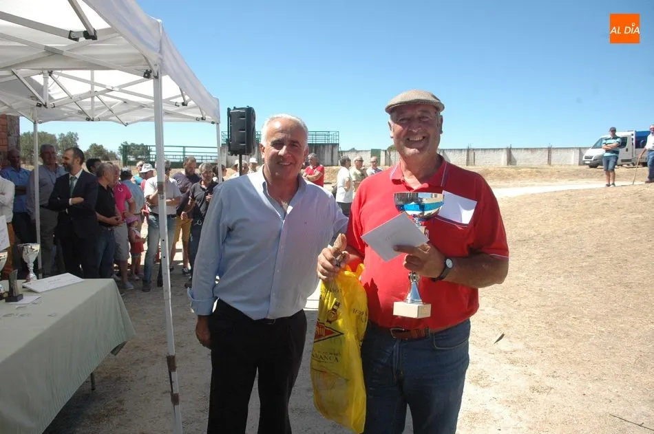 Foto 2 - La feria y concurso de ganado de Vitigudino se queda en medio centenar de cabezas  