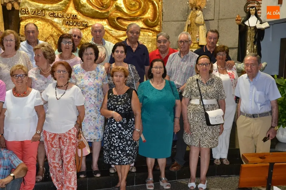 Foto 2 - Los Quintos del a&ntilde;o 1964 repiten convivencia en la &eacute;poca veraniega  