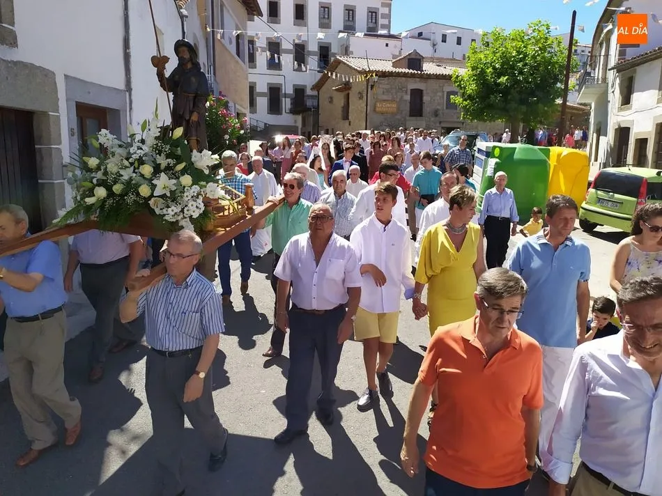 Foto 4 - Ledrada rinde honores a San Roque en su d&iacute;a grande