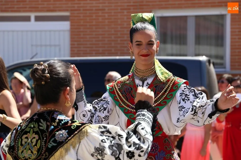 Foto 6 - Babilafuente rinde honores a San Roque en el d&iacute;a grande de las fiestas