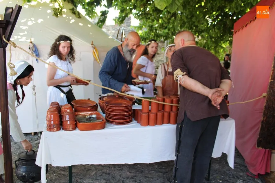 Foto 10 - La Fiesta de la Historia trascurre ya en Bragan&ccedil;a con contextualizaci&oacute;n medieval arropada por la...