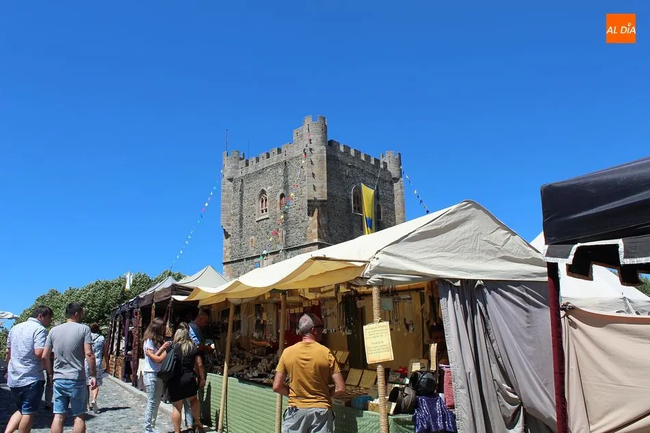 Foto 9 - La Fiesta de la Historia trascurre ya en Bragan&ccedil;a con contextualizaci&oacute;n medieval arropada por la...