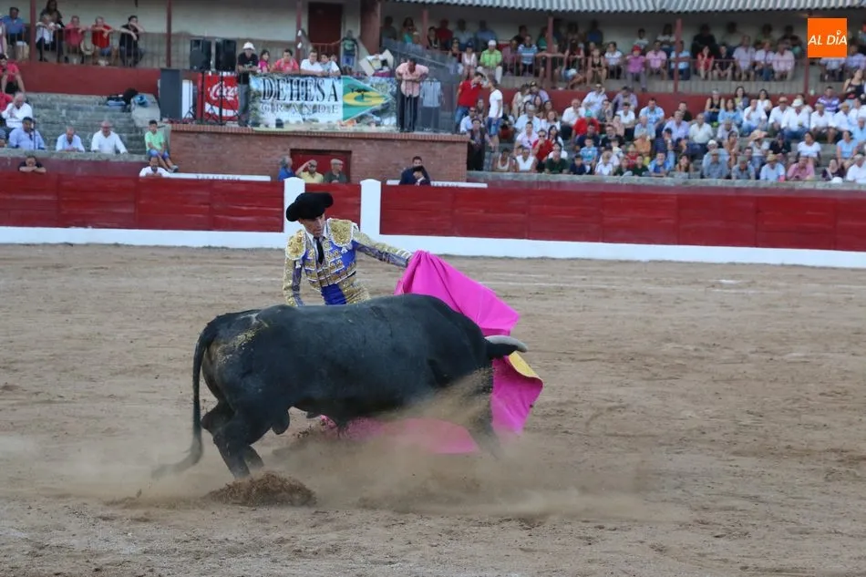 Foto 5 - L&oacute;pez Chaves, al servicio de la grandeza de la Fiesta  