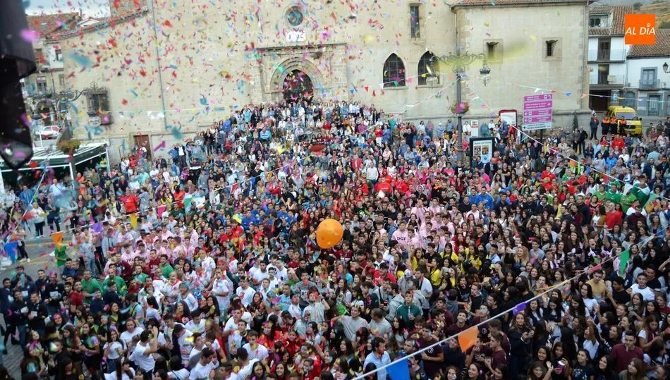 El Ayuntamiento de Béjar presenta las bases para las ayudas a las peñas en las Fiestas Patronales