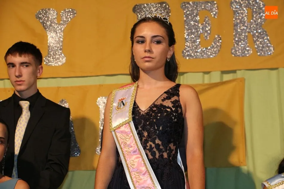 Foto 6 - Carolina Gonz&aacute;lez, reina de las fiestas de Ledrada