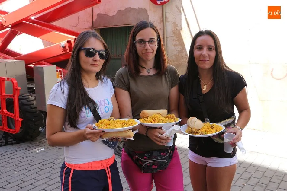 Foto 9 - La comida de las fiestas de Guijuelo re&uacute;ne a m&aacute;s de 1.200 personas