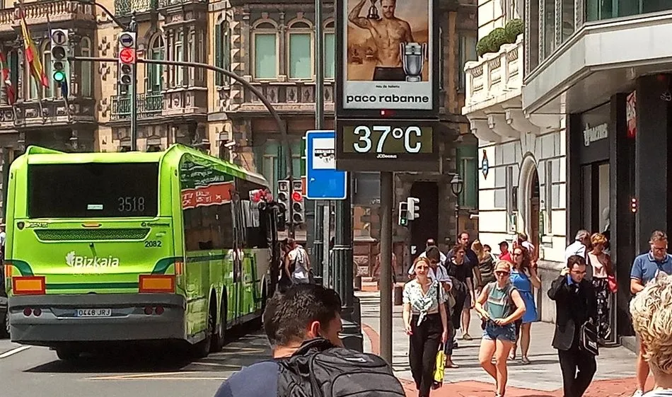 Un total de 21 provincias, en riesgo por altas temperaturas este domingo  